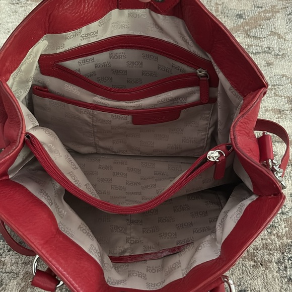 Michael Kors red Hamilton tote GUC - Picture 10 of 13